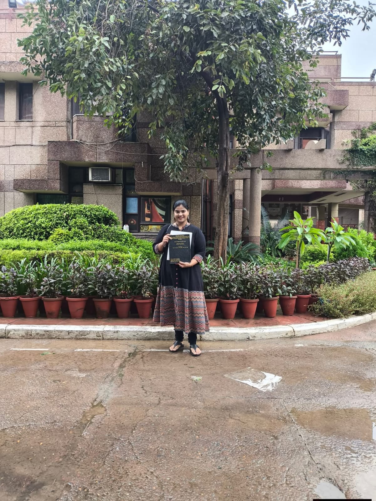 Kinesio taping for dancer's foot injury